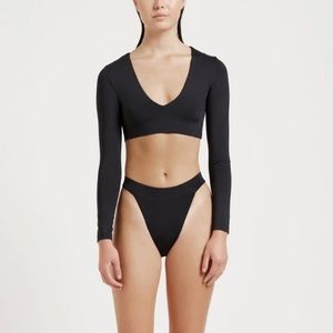 BNWT MYRA Swim Skylar Top - Black